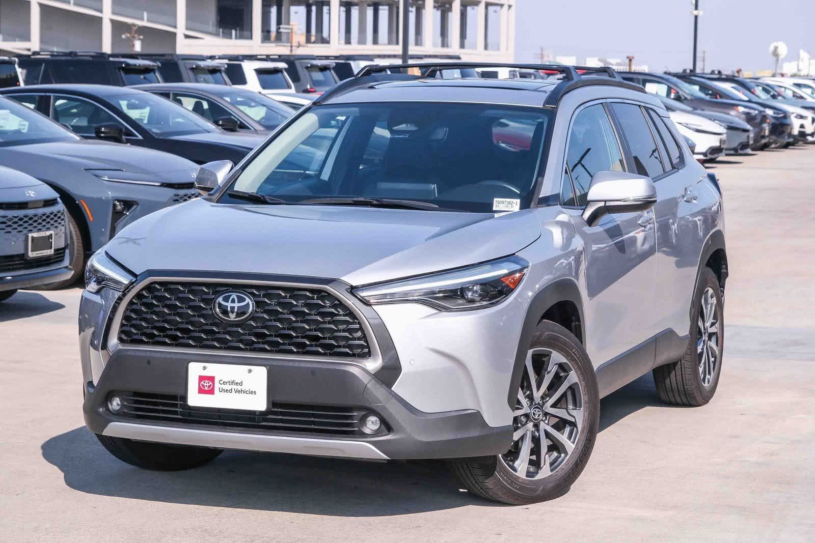 2024 Toyota Corolla Cross XLE