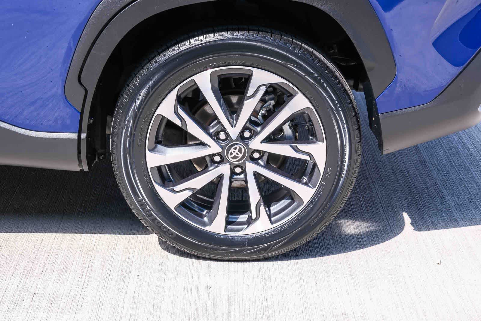 CPO Blue Crush Metallic 2024 Toyota Corolla Cross XLE for Sale in