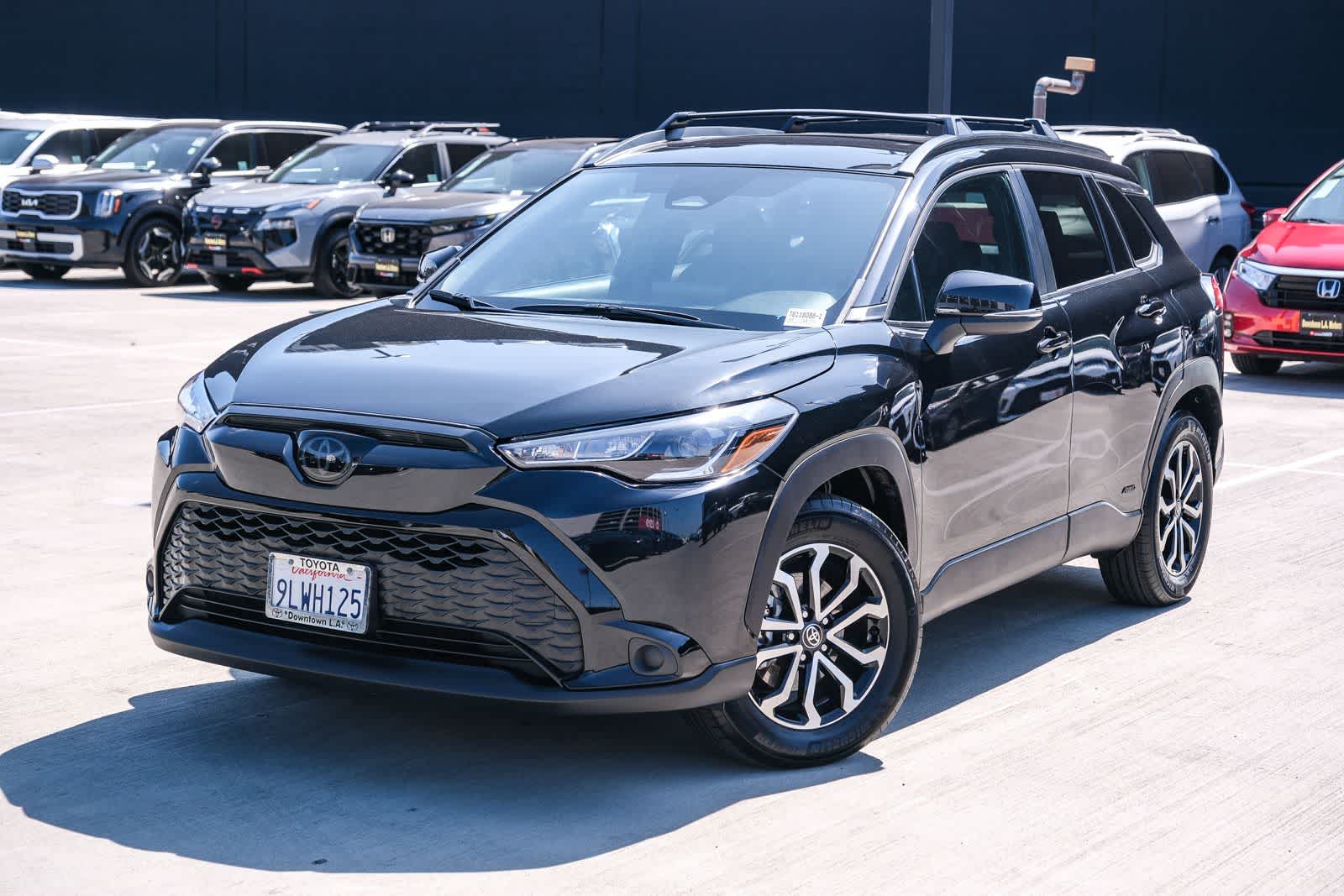 2024 Toyota Corolla Cross Hybrid SE