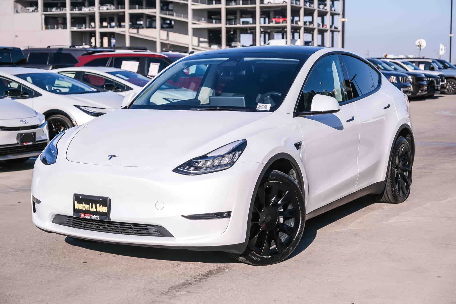 2023 Tesla Model Y Long Range