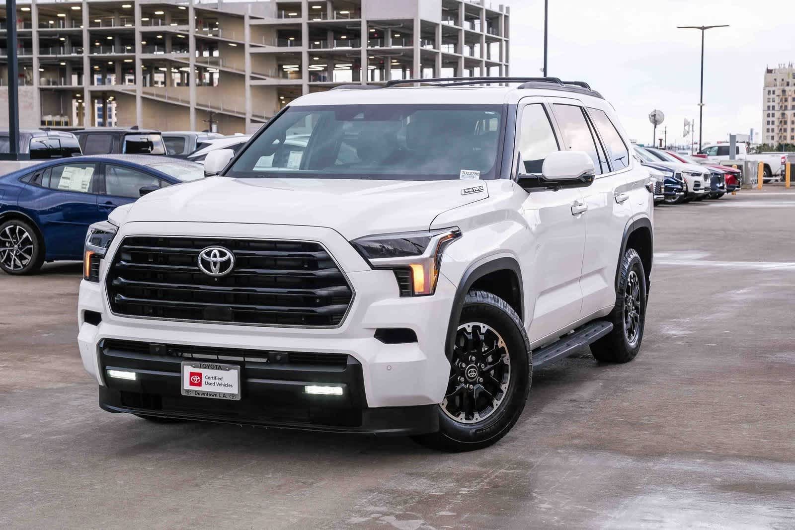 2025 Toyota Sequoia SR5