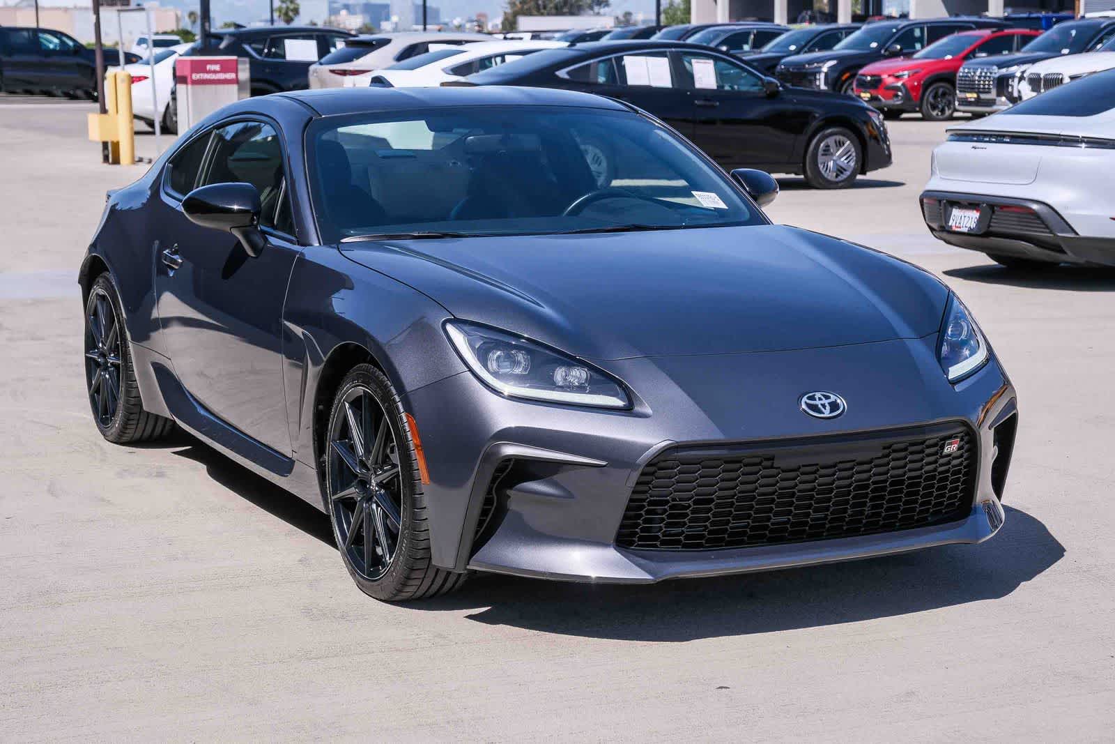 2025 Toyota GR86 Premium