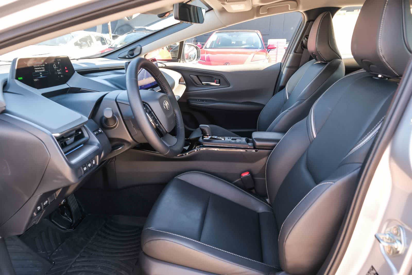 2025 Toyota Prius Limited - Photo 20