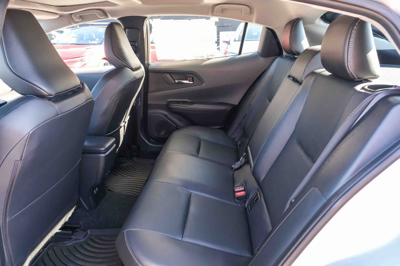2025 Toyota Prius Limited - Photo 19