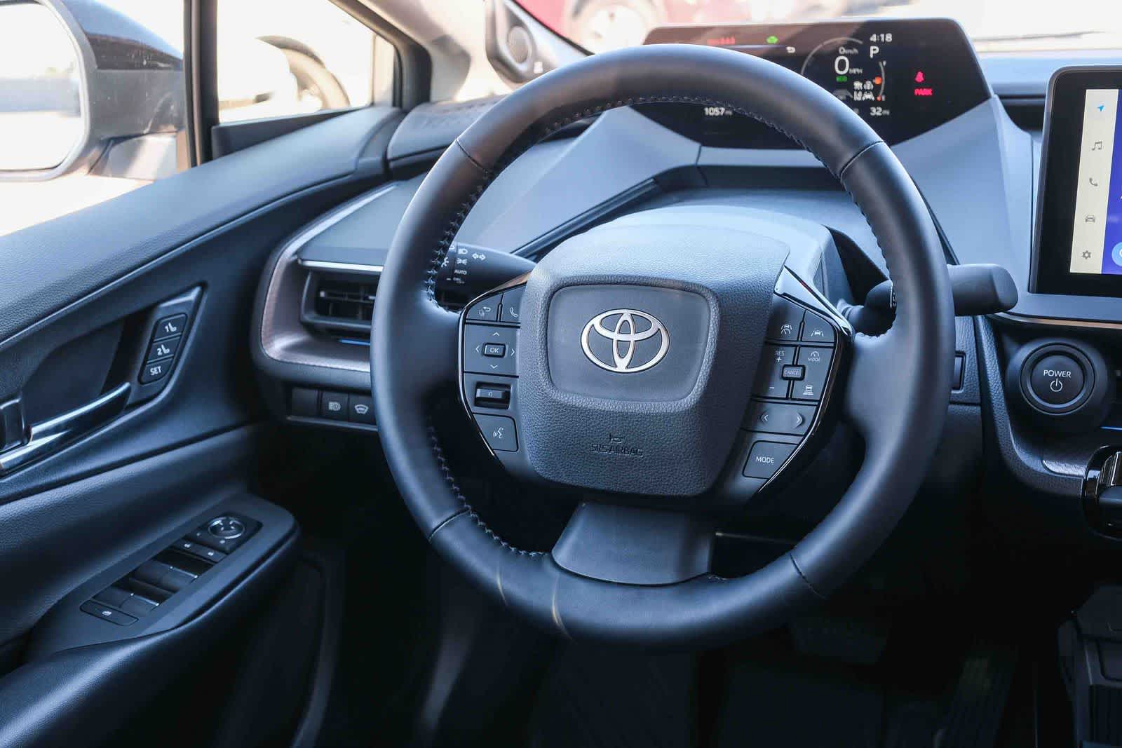 2025 Toyota Prius Limited - Photo 17