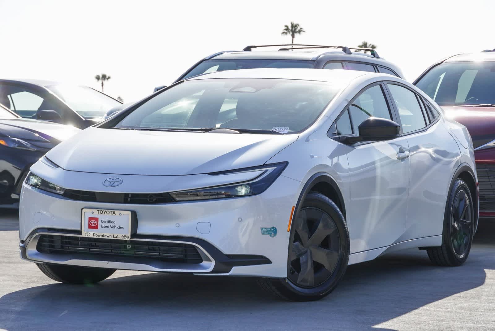 2024 Toyota Prius Prime SE
