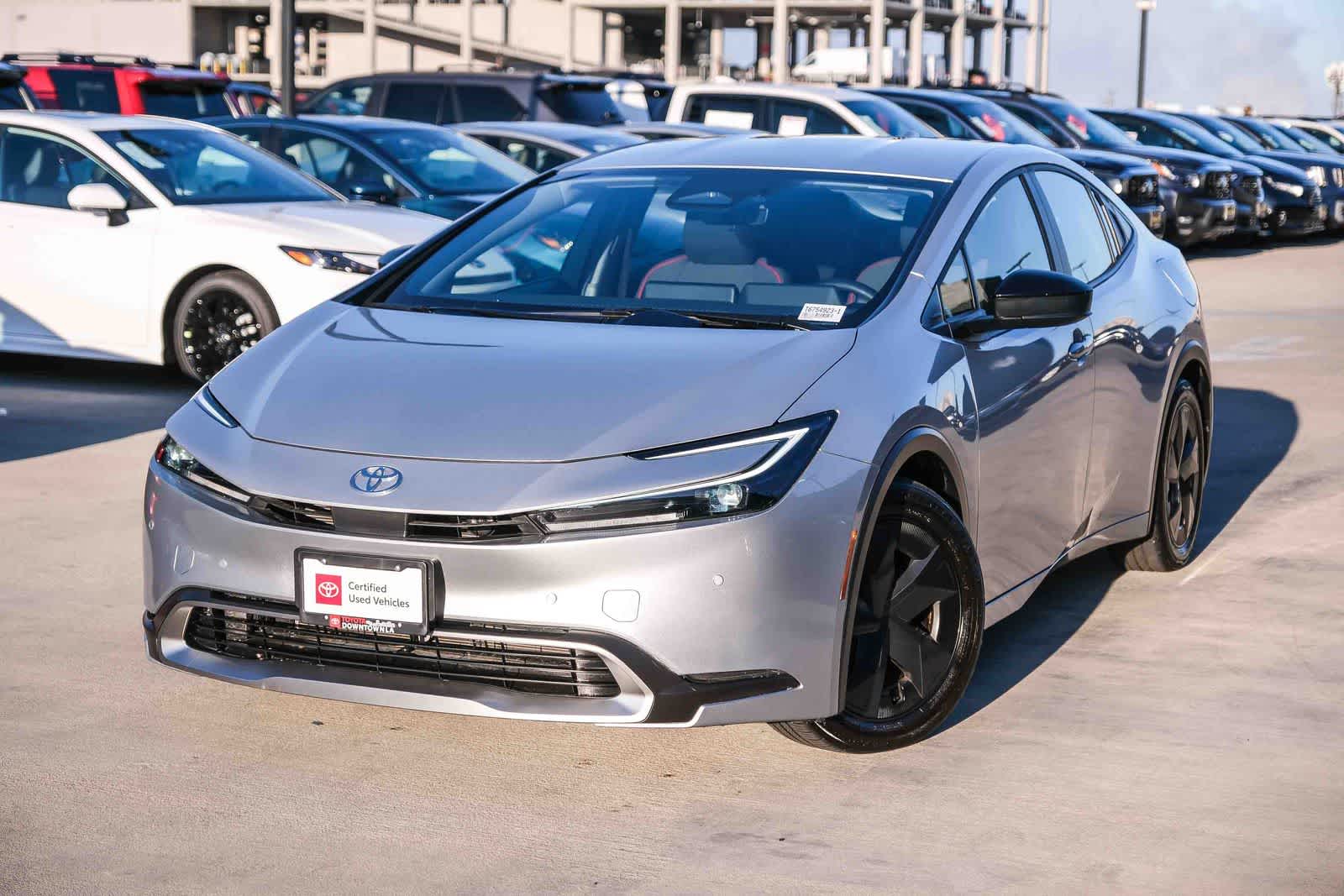 2024 Toyota Prius Prime SE