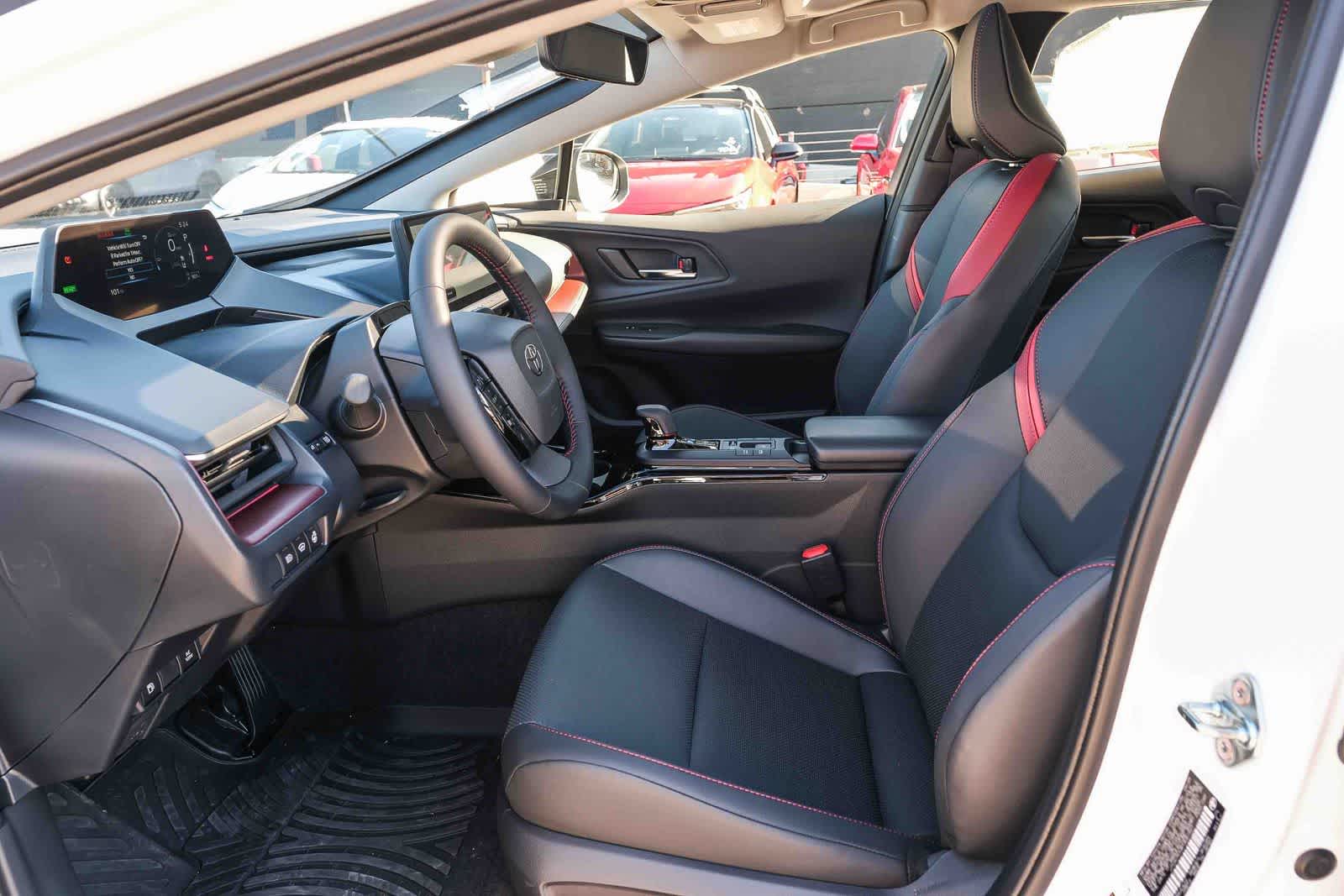 2026 Toyota Prius Plug-in Hybrid XSE - Photo 20
