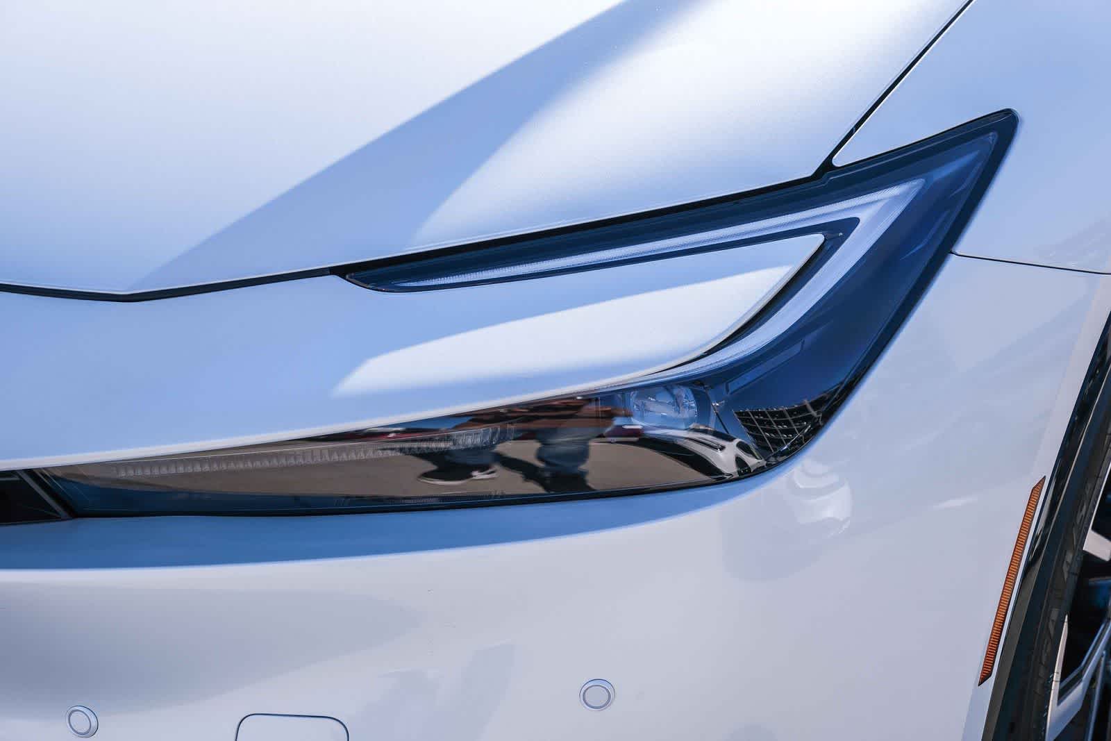 2026 Toyota Prius Plug-in Hybrid XSE - Photo 12