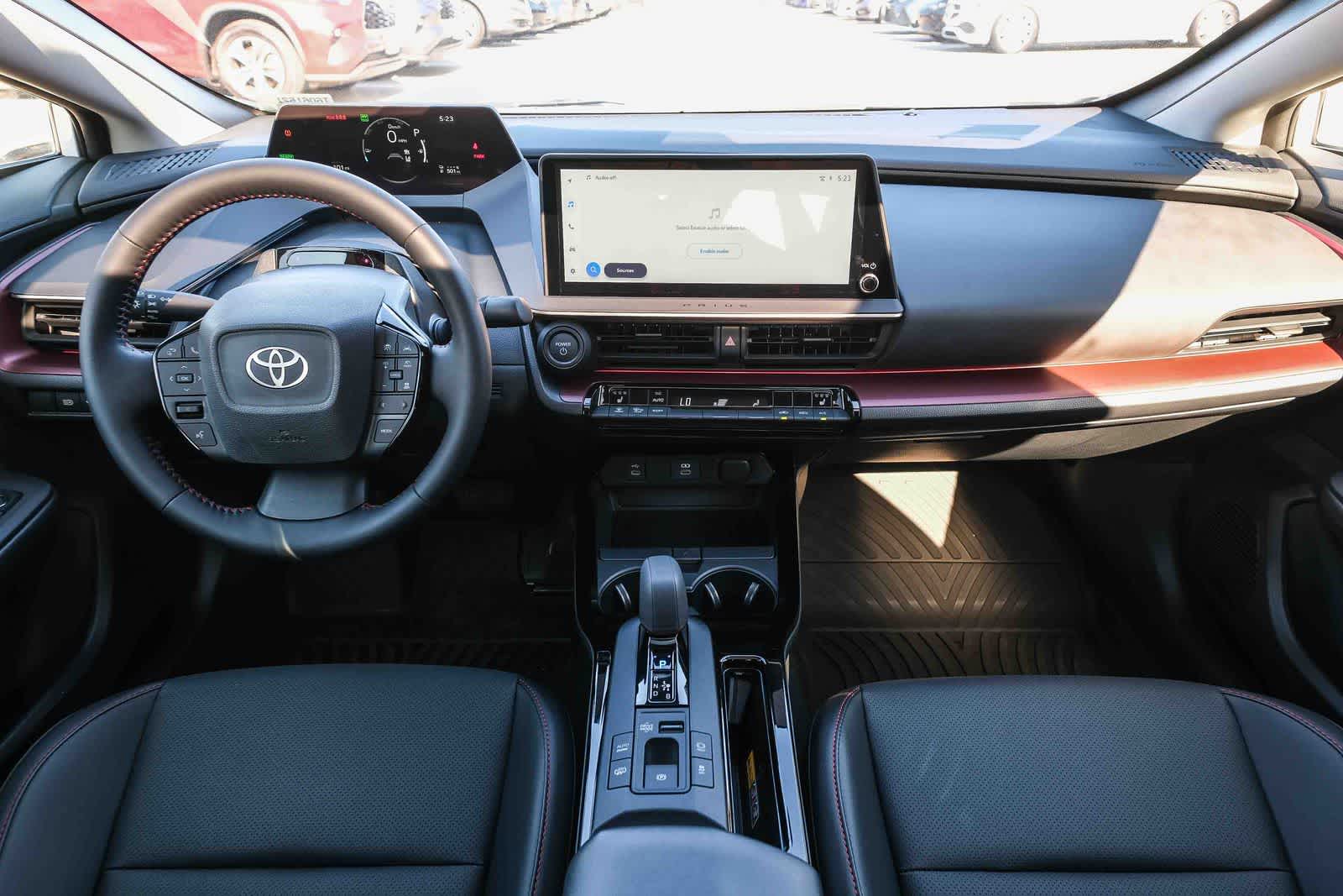 2026 Toyota Prius Plug-in Hybrid XSE - Photo 13