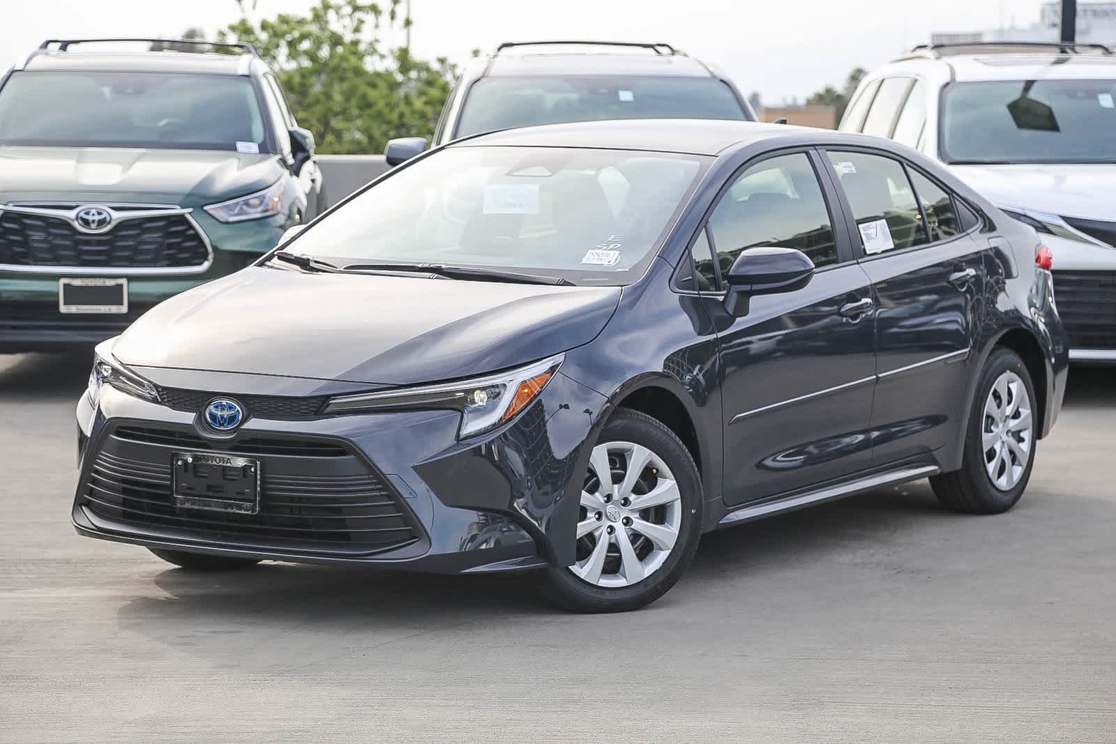 2025 Toyota Corolla Hybrid LE