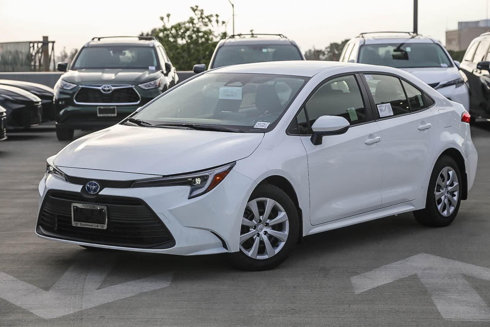 2025 Toyota Corolla Hybrid LE