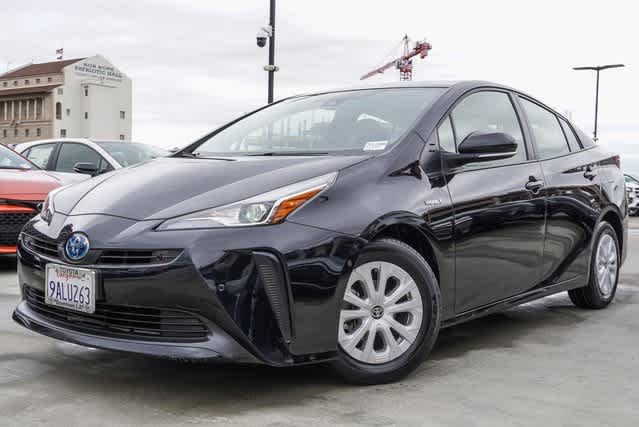 2022 Toyota Prius LE