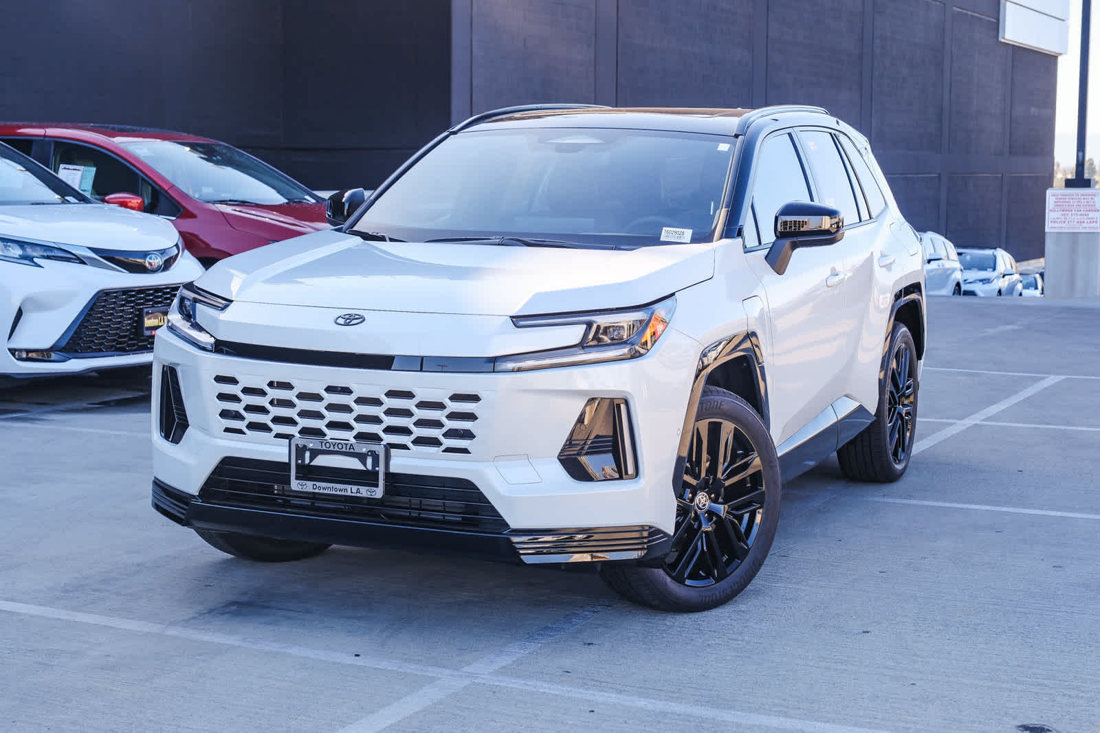 Toyota RAV4 Plug-in Hybrid XSE 2026