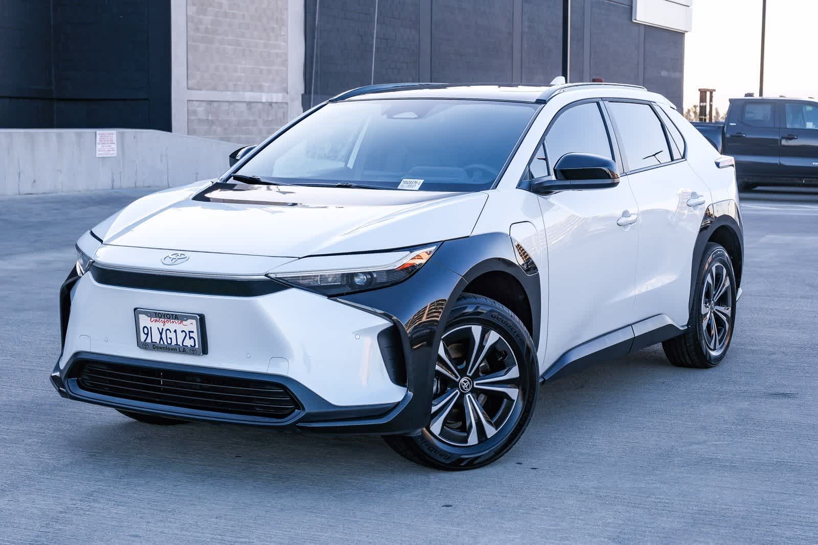 Toyota bZ4X XLE 2023