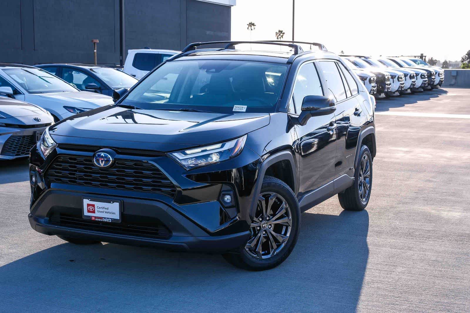 2024 Toyota RAV4 Hybrid XLE Premium