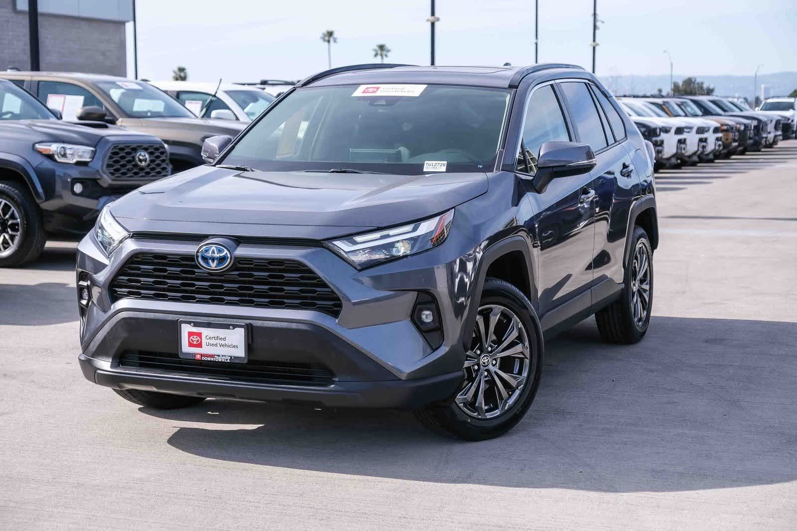 2023 Toyota RAV4 Hybrid XLE Premium