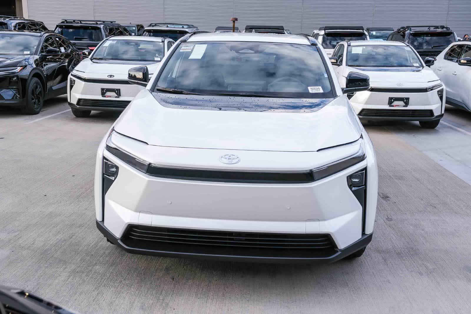 2026 Toyota bZ XLE Plus