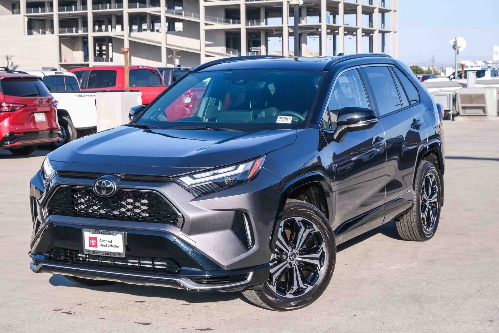 2025 Toyota RAV4 Plug-In Hybrid XSE