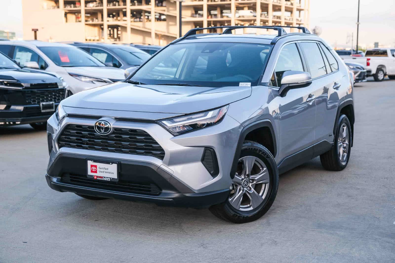 2025 Toyota RAV4 Hybrid LE