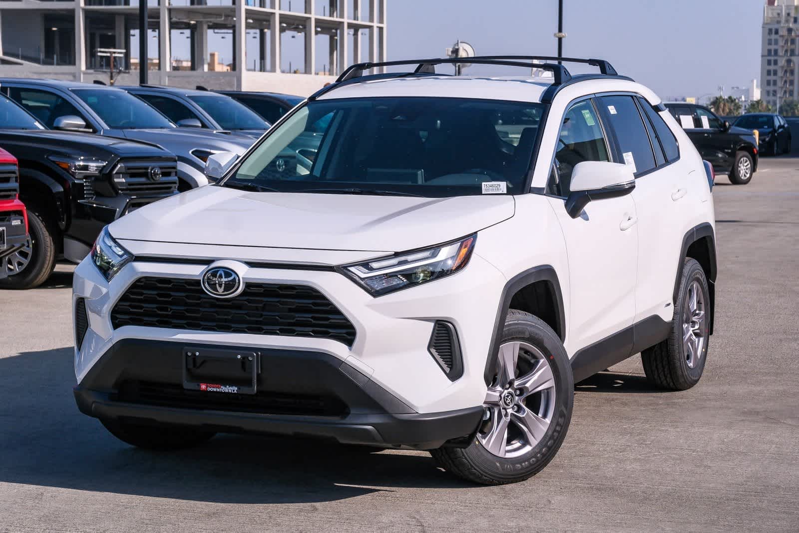 2025 Toyota RAV4 Hybrid LE
