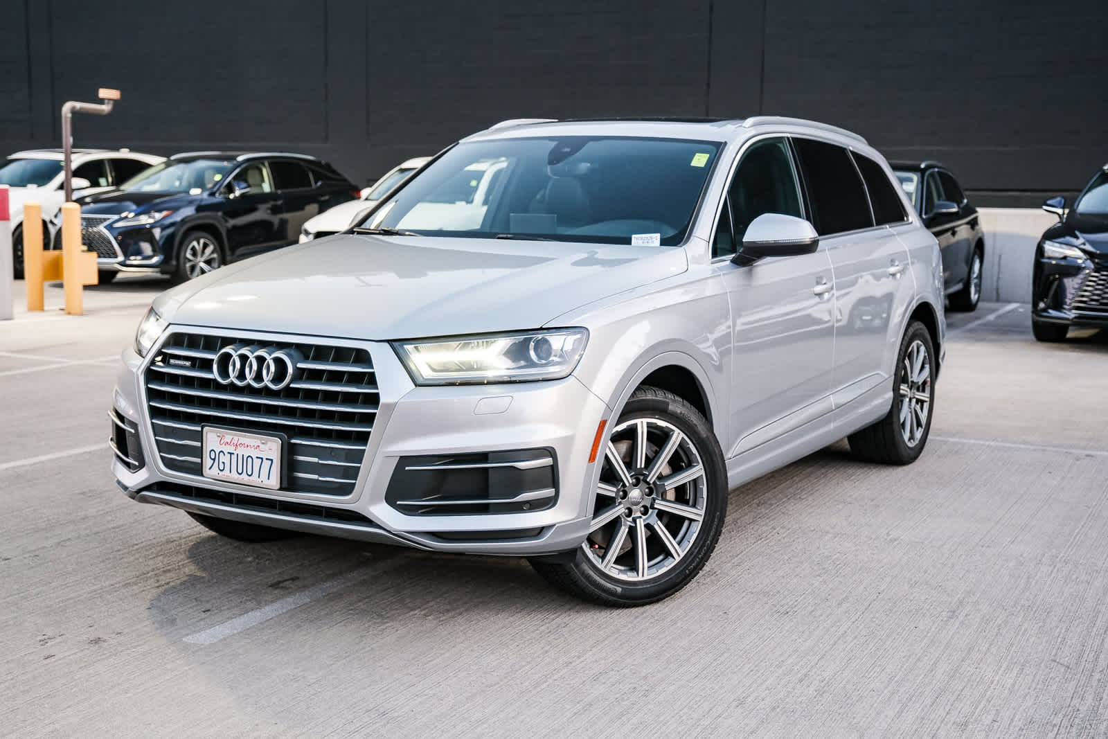 2019 Audi Q7 Premium