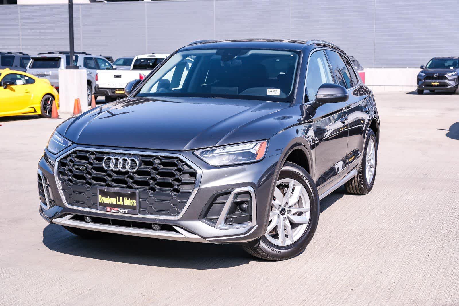 2023 Audi Q5 S line Premium
