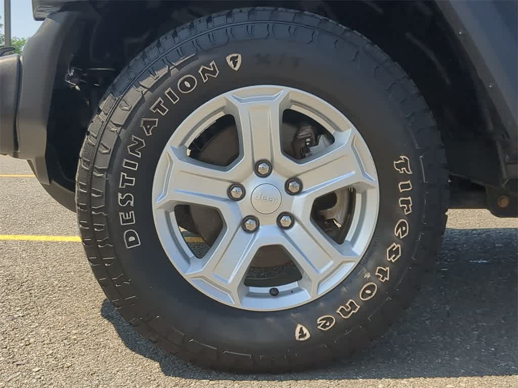 2019 Jeep Wrangler Unlimited Sport S 14