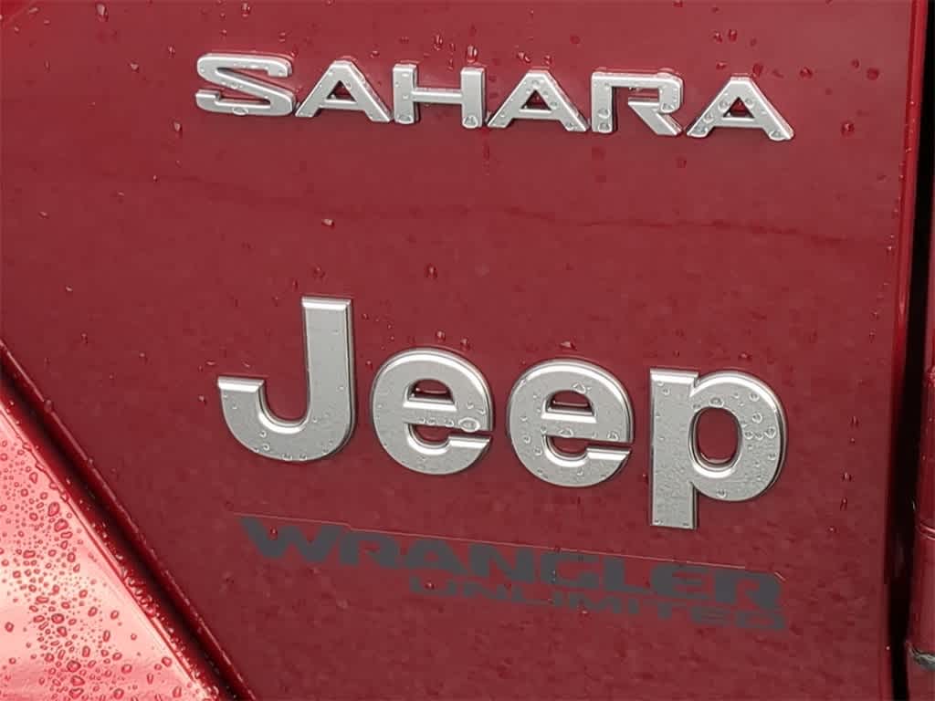 2021 Jeep Wrangler Unlimited Sahara 12