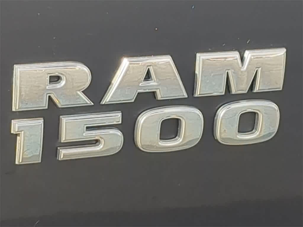 2017 Ram 1500 Express 4x4 Crew Cab 57 Box 13