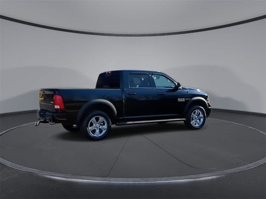 2015 Ram 1500 Big Horn 4WD Crew Cab 140.5 8