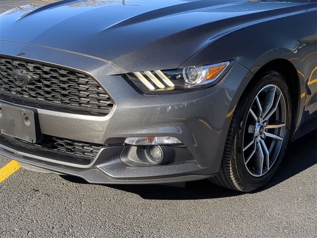 2017 Ford Mustang EcoBoost Premium 11