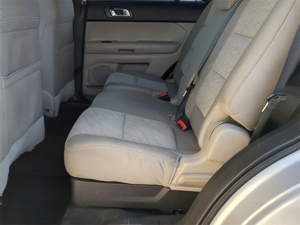 2013 Ford Explorer Base 20