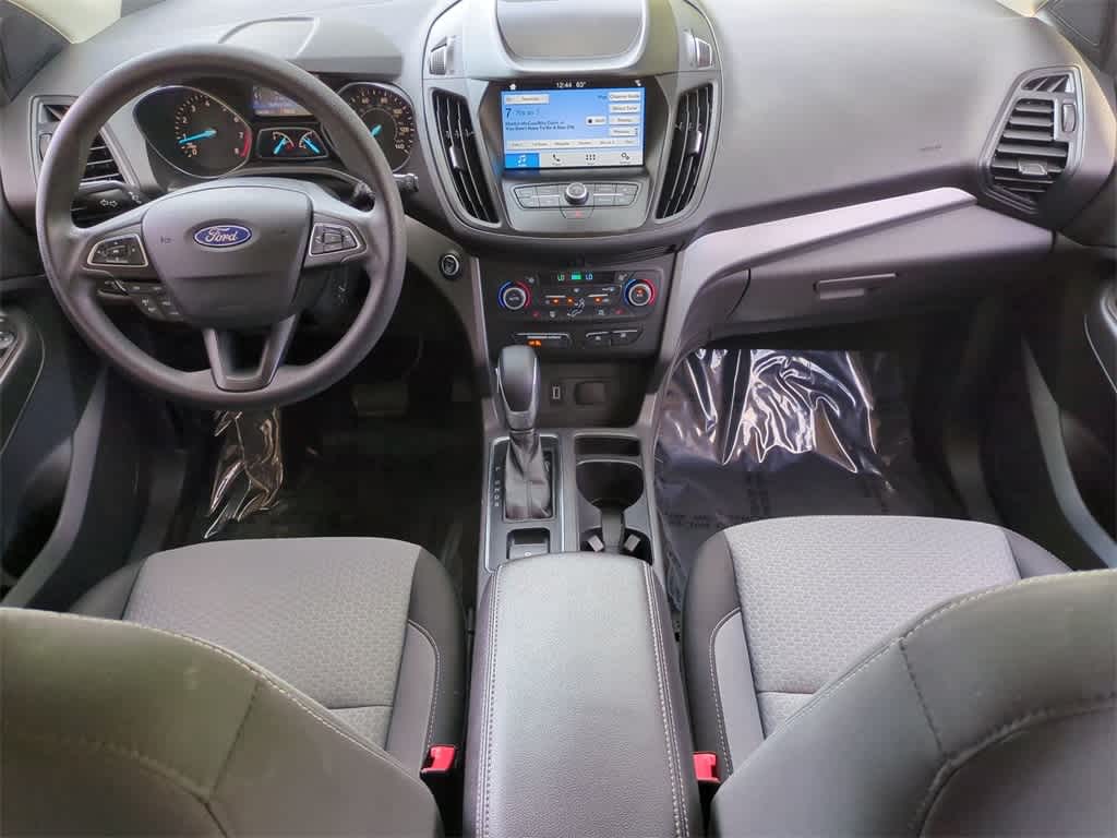 2019 Ford Escape SE 16