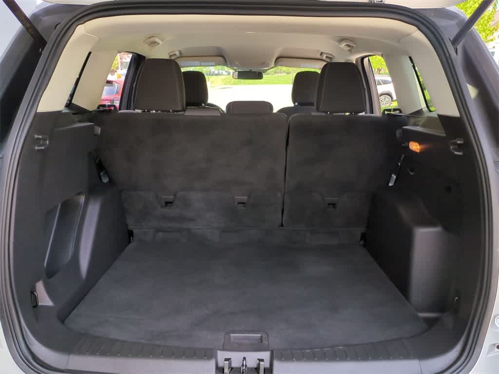 2019 Ford Escape SE 34
