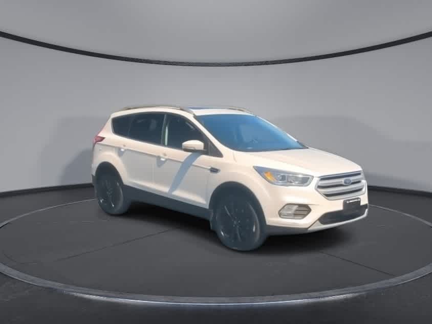 2018 Ford Escape Titanium 2