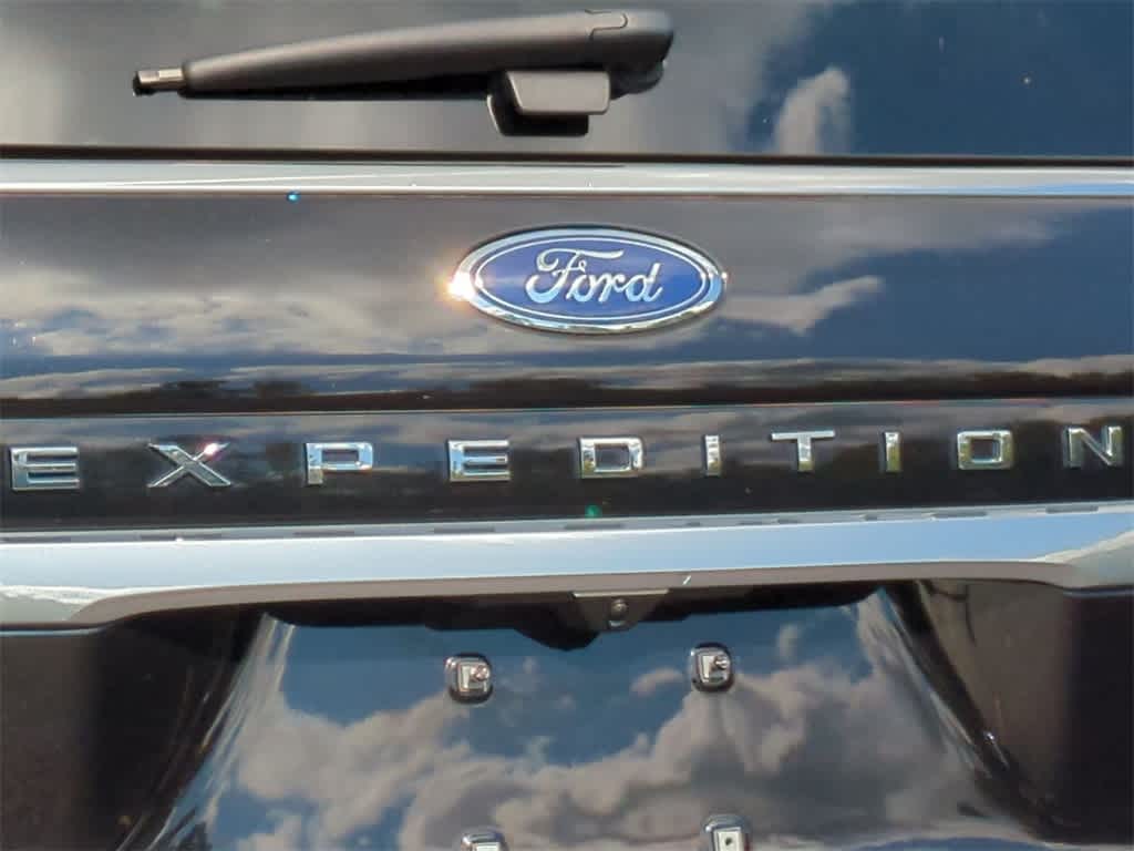 2023 Ford Expedition Max Platinum 13