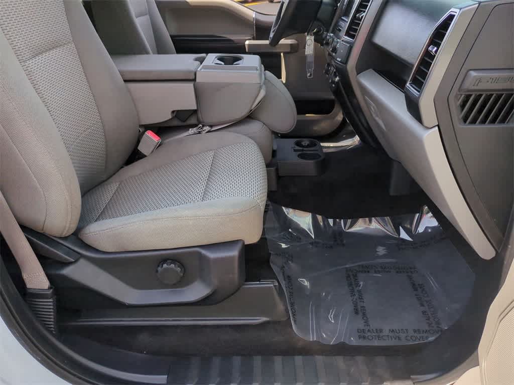 2018 Ford F-150 XLT 4WD SuperCrew 5.5 Box 22