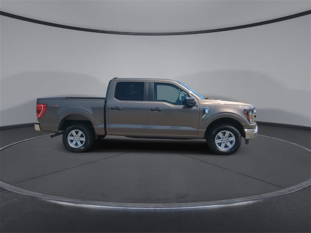 2023 Ford F-150 XLT 4WD SuperCrew 5.5 Box 9