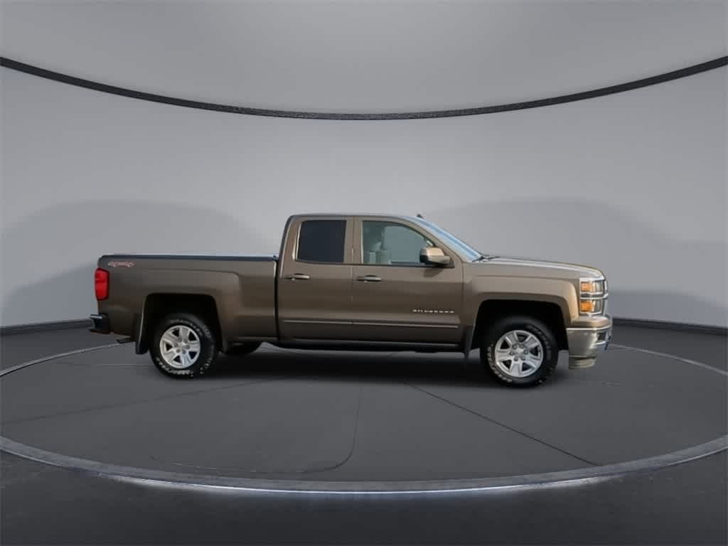 2015 Chevrolet Silverado 1500 LT 4WD Double Cab 143.5 9