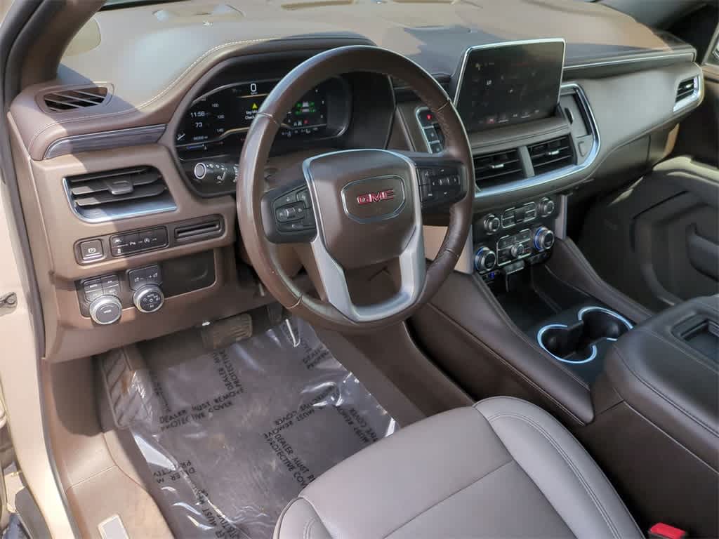 2023 GMC Yukon XL SLT 10