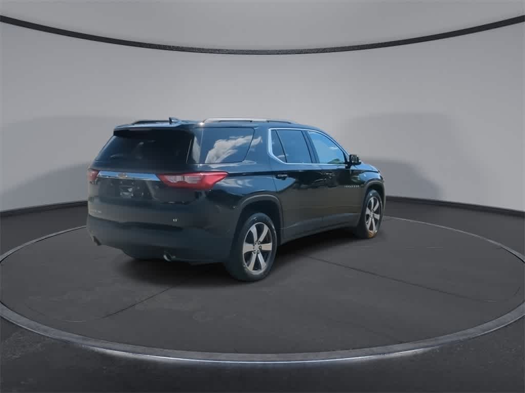 2021 Chevrolet Traverse LT Leather 8