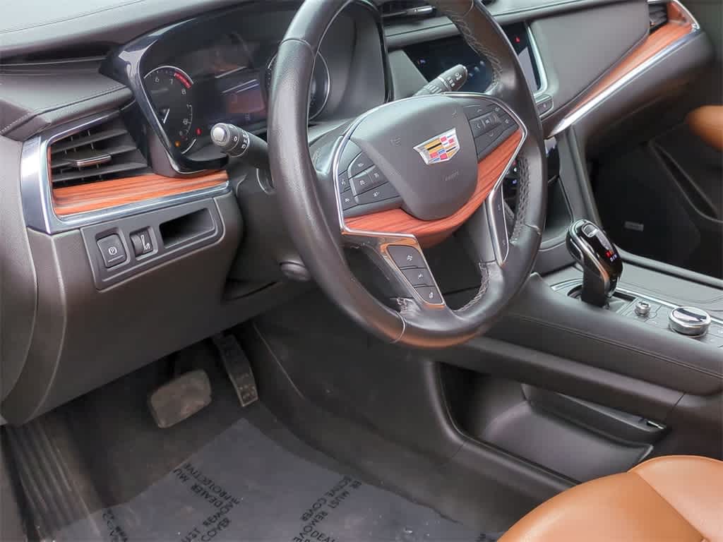 2022 Cadillac XT5 AWD Premium Luxury 10