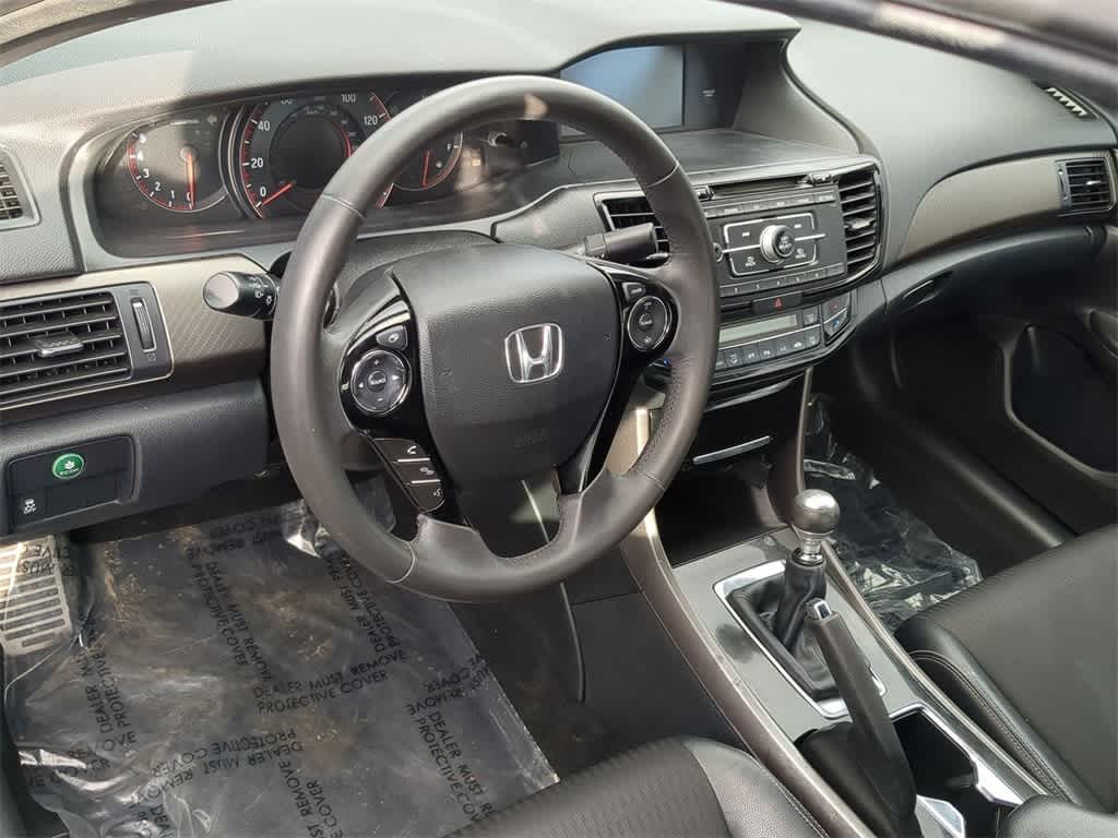 2016 Honda Accord Sport 10