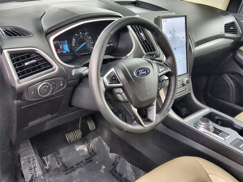 2021 Ford Edge SEL 10