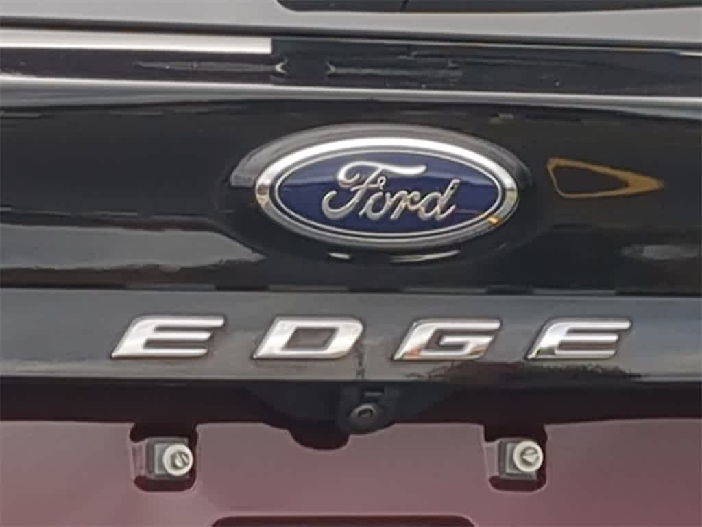 2021 Ford Edge SEL 13