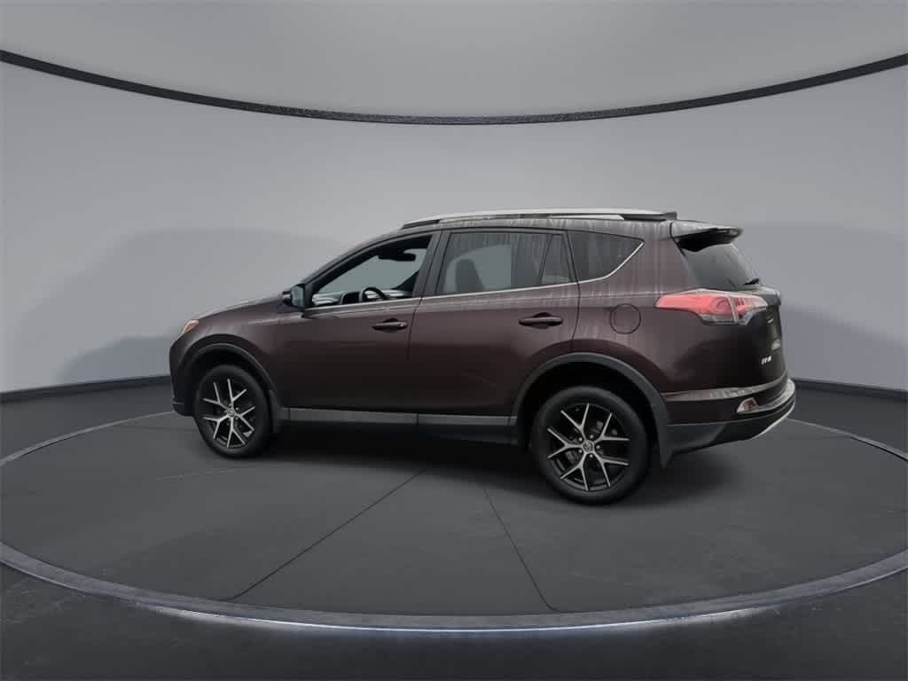 2017 Toyota RAV4 SE 6