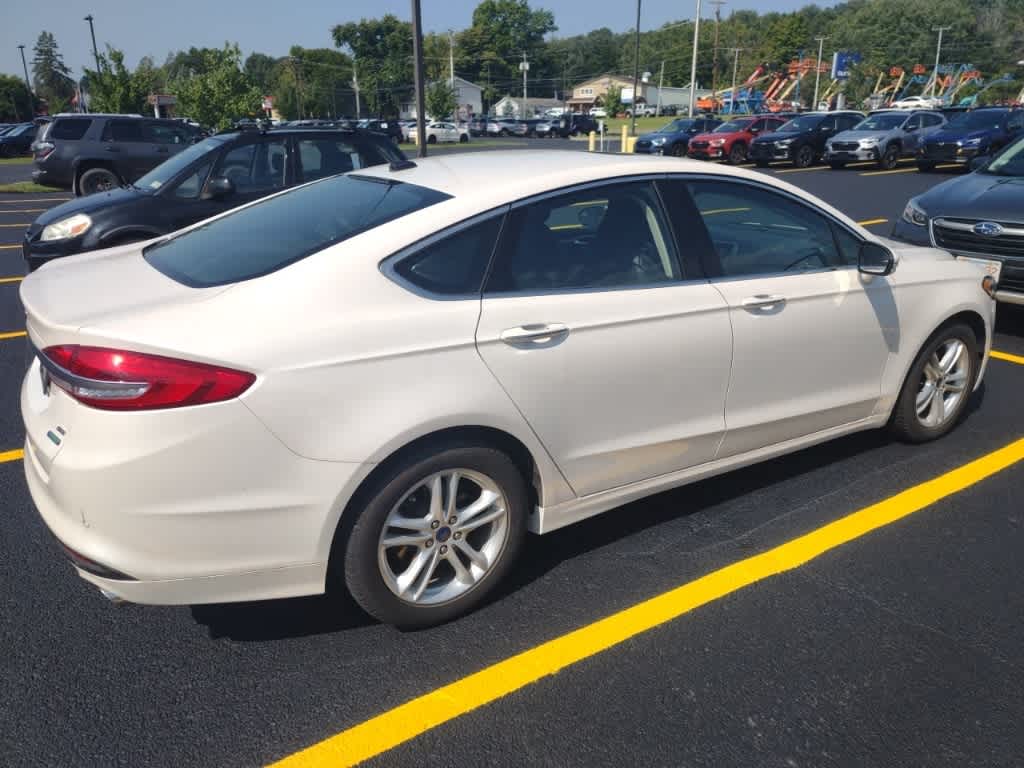 2018 Ford Fusion SE 2