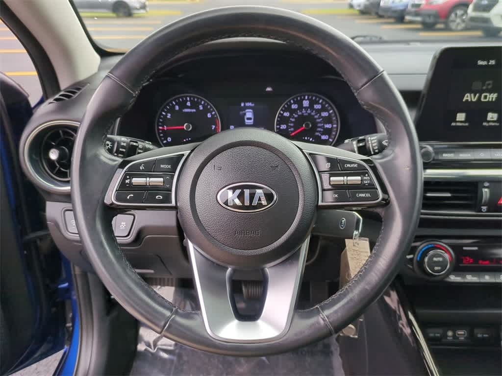 2019 Kia Forte S 23