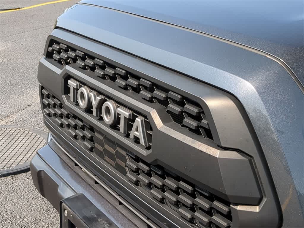 2019 Toyota Tacoma SR5 Double Cab 5 Bed V6 AT 12